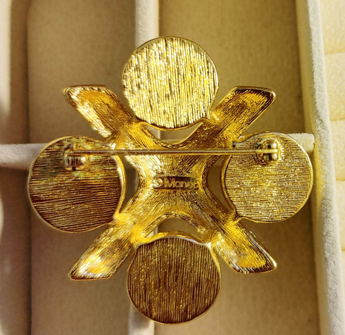 1980s Vintage Monet X and Os gold tone and pearl brooch 2"s
